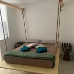 Luxury House 3* Bari