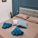 Luxury House 3*