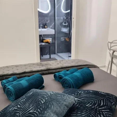 Luxury House 住宿加早餐酒店