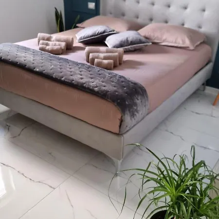 Luxury House Alojamento de Acomodação e Pequeno-almoço Bari