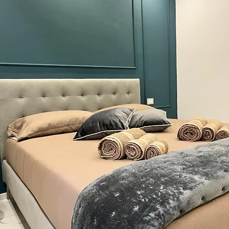 Alojamento de Acomodação e Pequeno-almoço Luxury House Bari