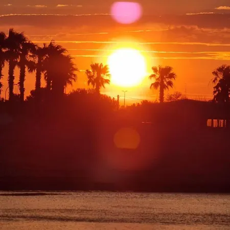 Alojamento de Acomodação e Pequeno-almoço Luxury House