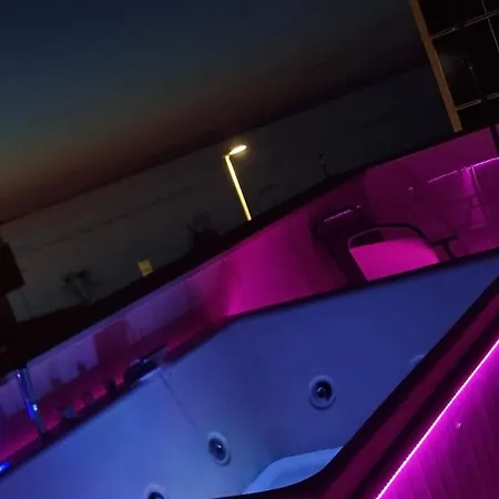 Alojamento de Acomodação e Pequeno-almoço Luxury House Bari