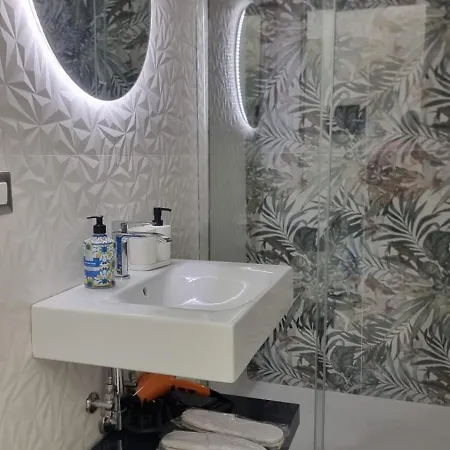 Bed & Breakfast Luxury House Bari