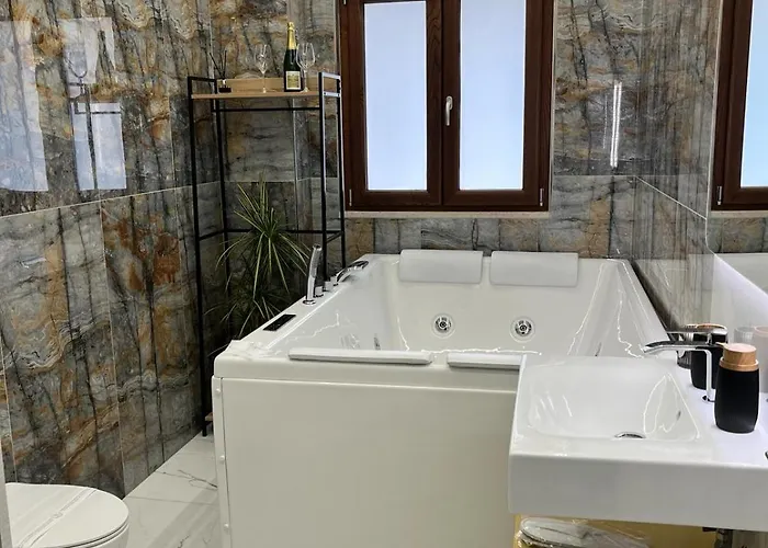 Bed & Breakfast Luxury House